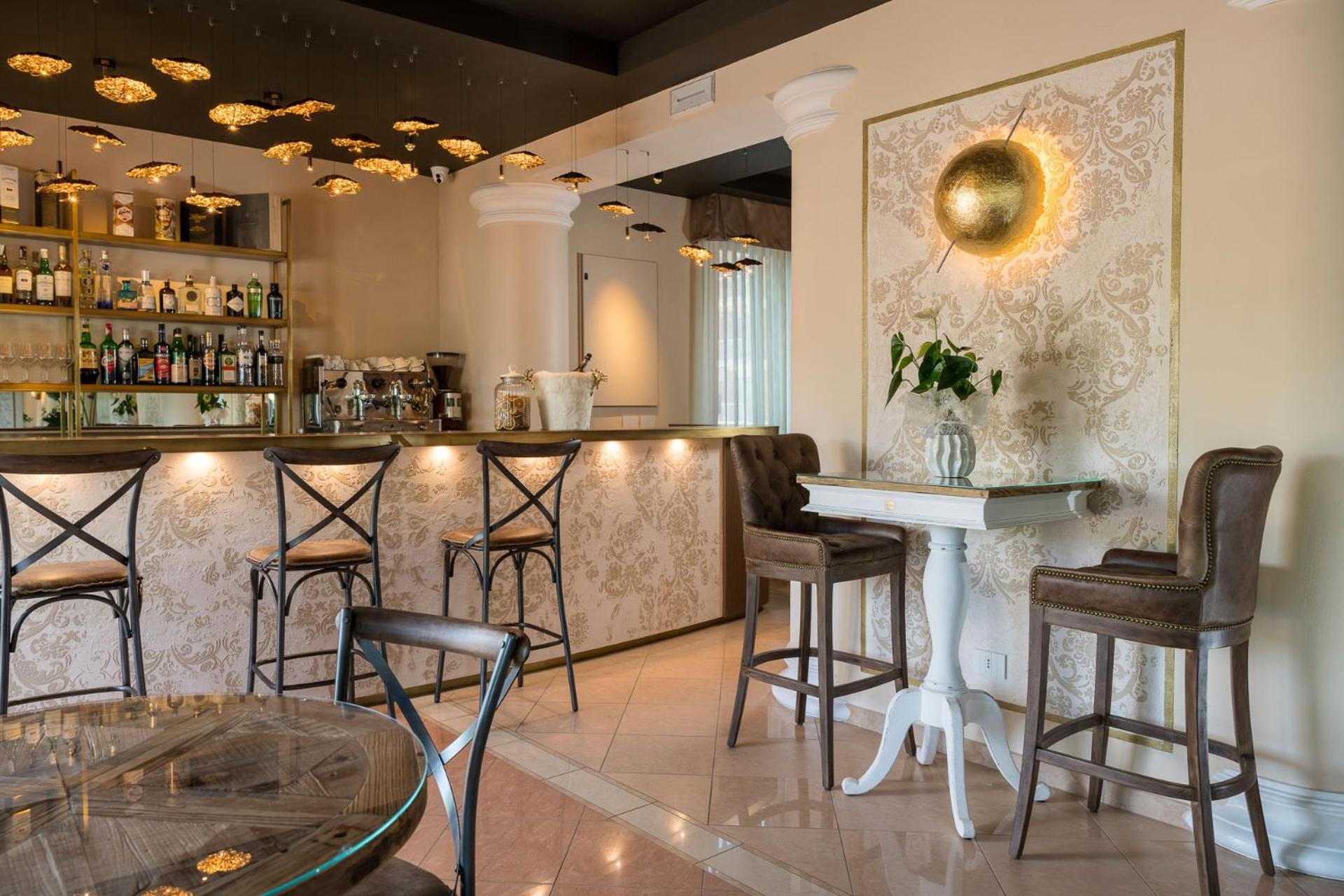 Hotel Mazzanti มิลาโน แมริตทิมา ภายนอก รูปภาพ
